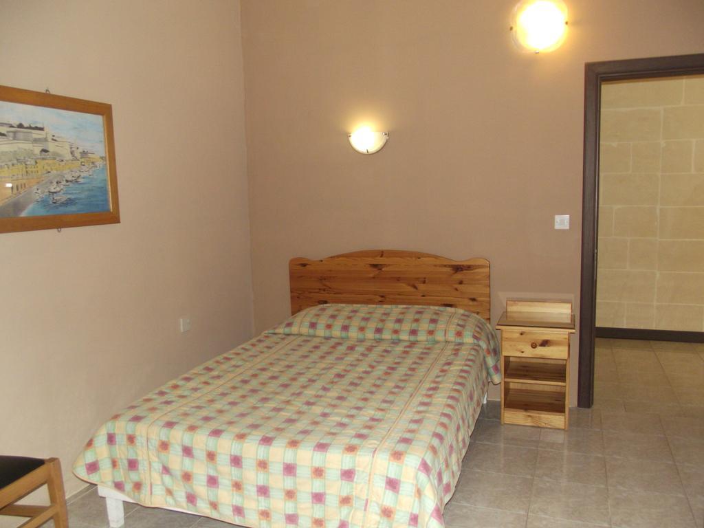 Sunset Seaview Accommodation มาร์ซาลฟอร์น ภายนอก รูปภาพ
