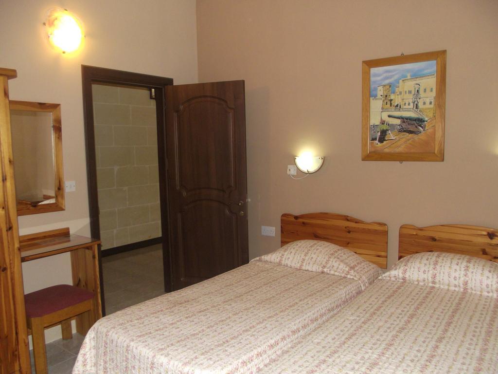 Sunset Seaview Accommodation มาร์ซาลฟอร์น ภายนอก รูปภาพ