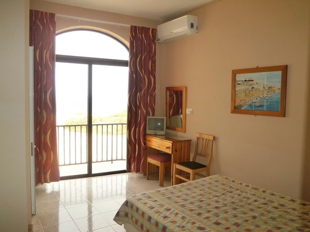 Sunset Seaview Accommodation มาร์ซาลฟอร์น ภายนอก รูปภาพ