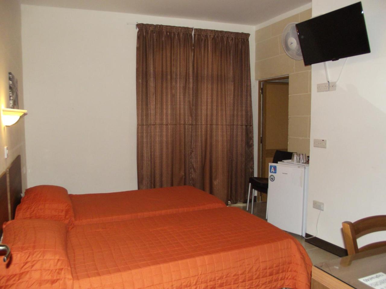 Sunset Seaview Accommodation มาร์ซาลฟอร์น ภายนอก รูปภาพ