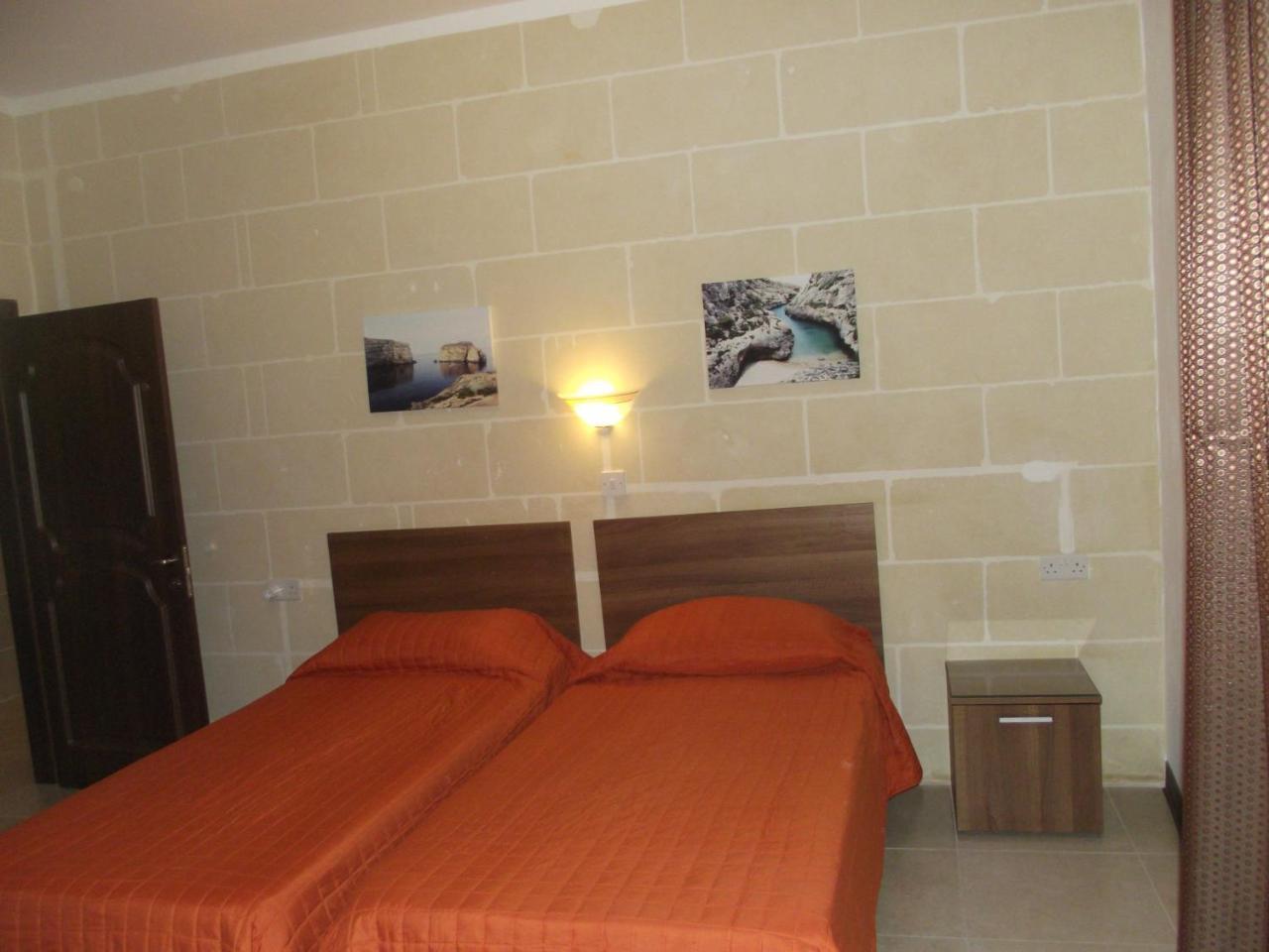 Sunset Seaview Accommodation มาร์ซาลฟอร์น ภายนอก รูปภาพ